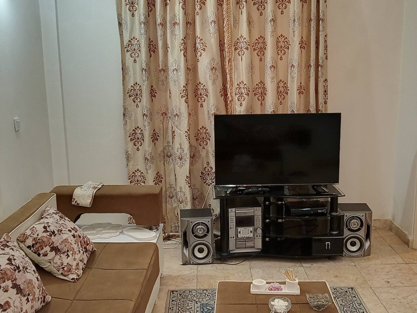 اتاق پذیرایی