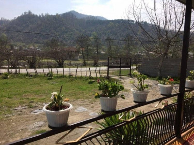 ویلا پایه کوه چاله سرا با ویو رودخانه ویلا پایه کوه چاله سرا با ویو رودخانه