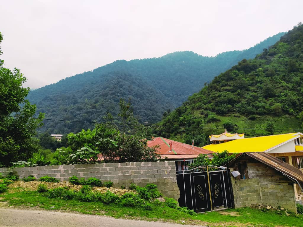 منظره بیرونی خانه