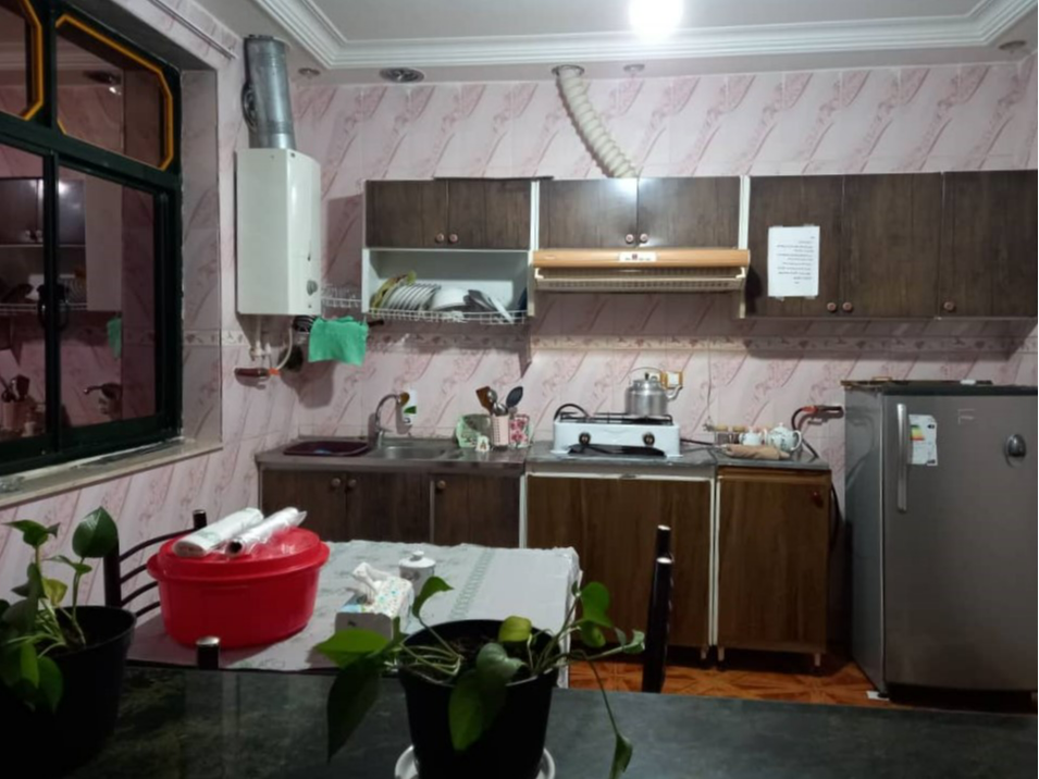 آشپزخانه طبقه همکف