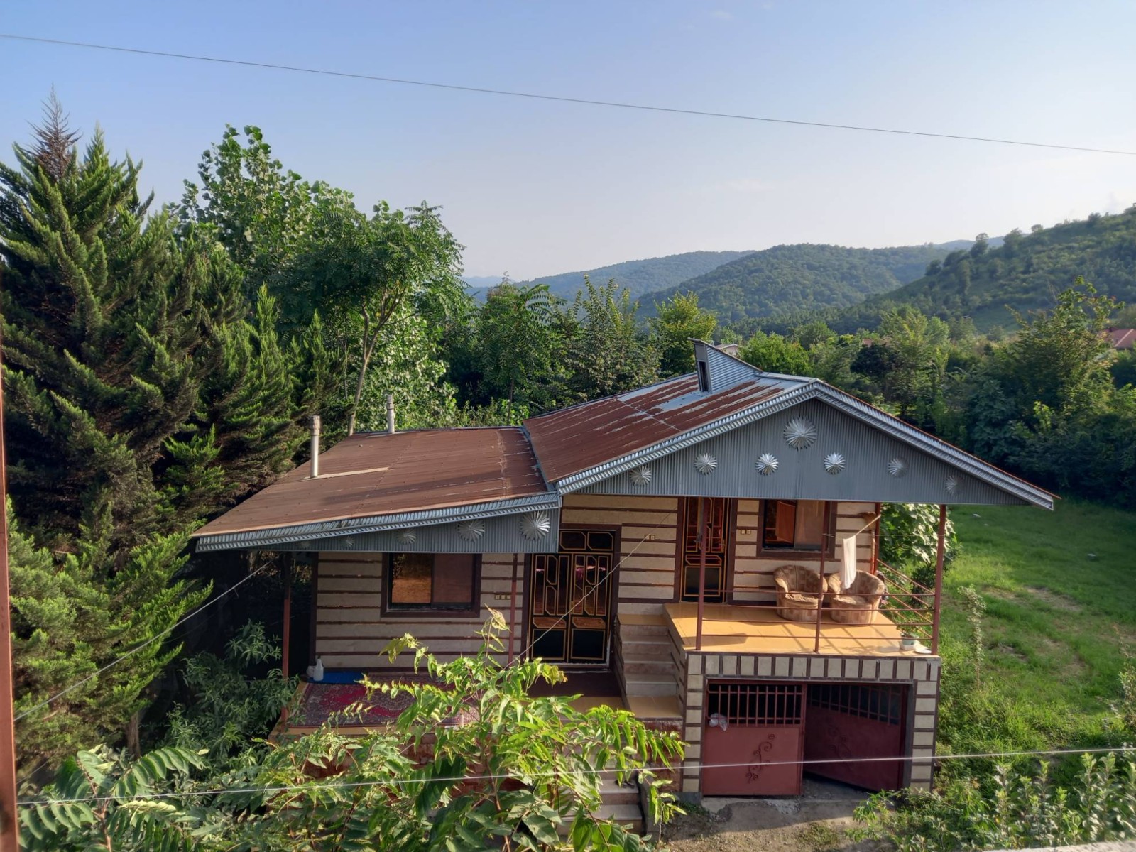 نمای اصلی ساختمان نمای اصلی ساختمان
