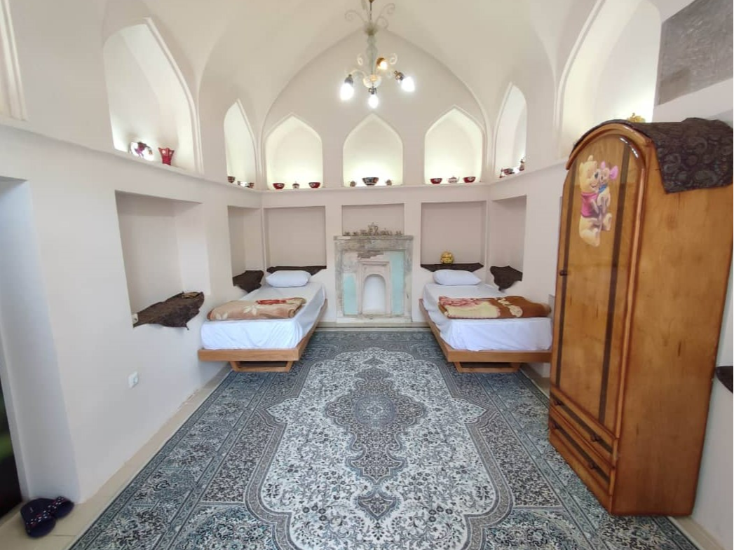 داخل اتاق " سنتور "