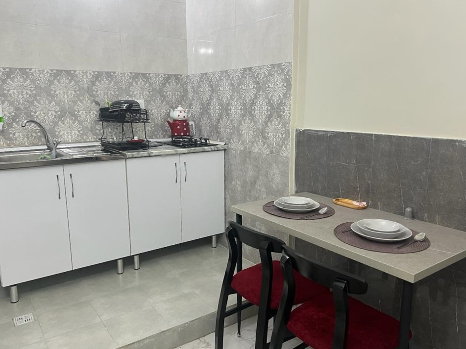 میز غذاخوری