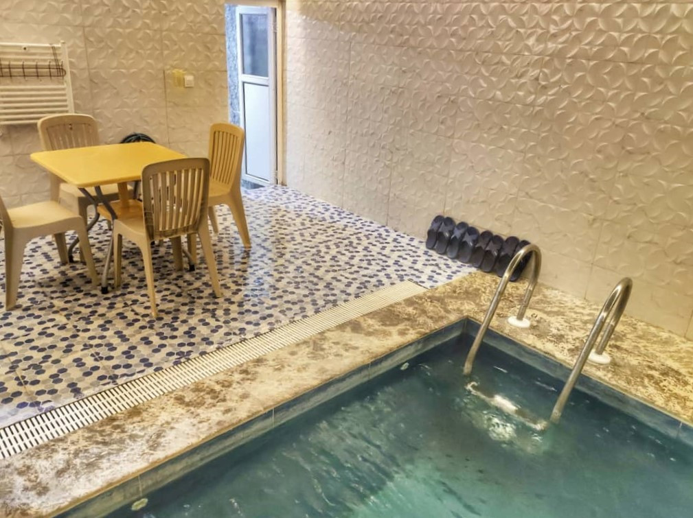 فضای استخر فضای استخر