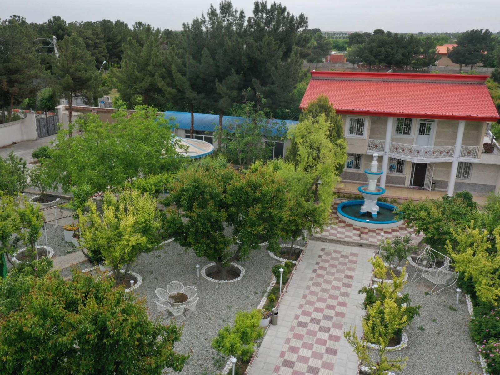 نمای بیرونی ساختمان نمای بیرونی ساختمان