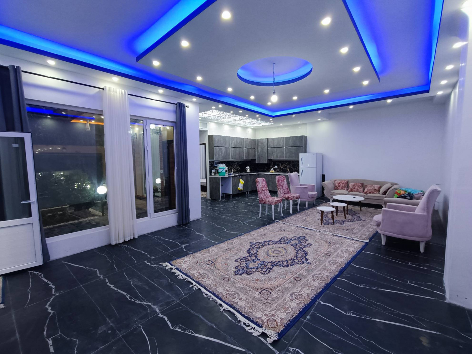 اتاق پذیرایی