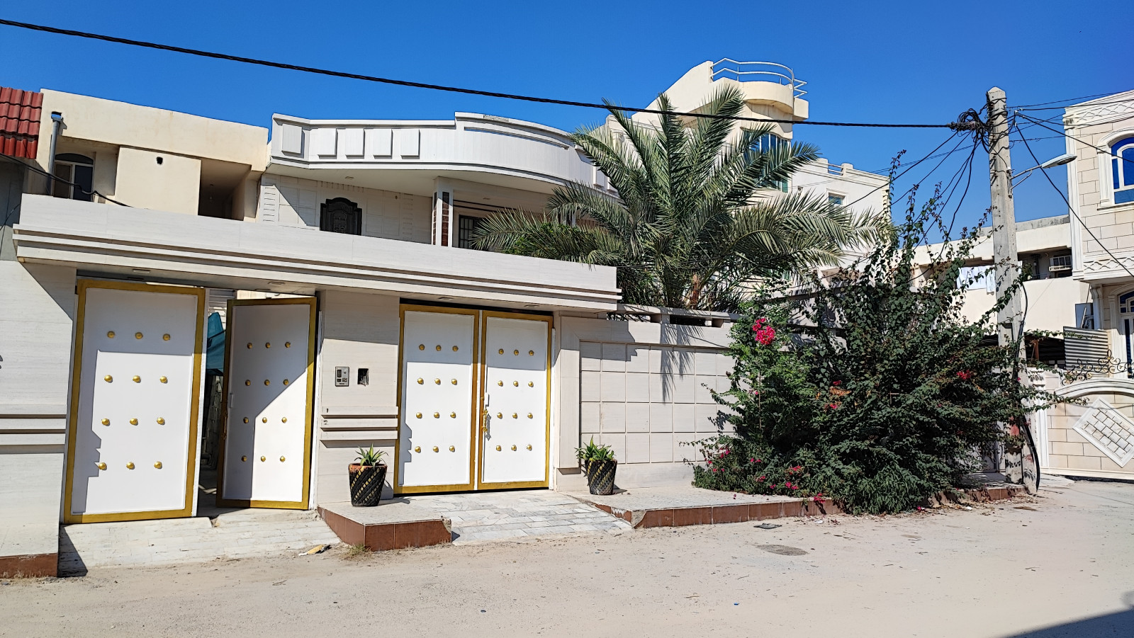 نماي ساختمان