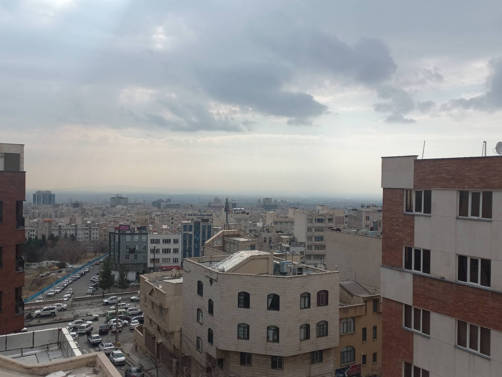 نمای بیرونی ساختمان نمای بیرونی ساختمان