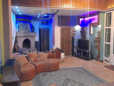 ویلایی دربست و مستقل با فضای باغی - تک خواب