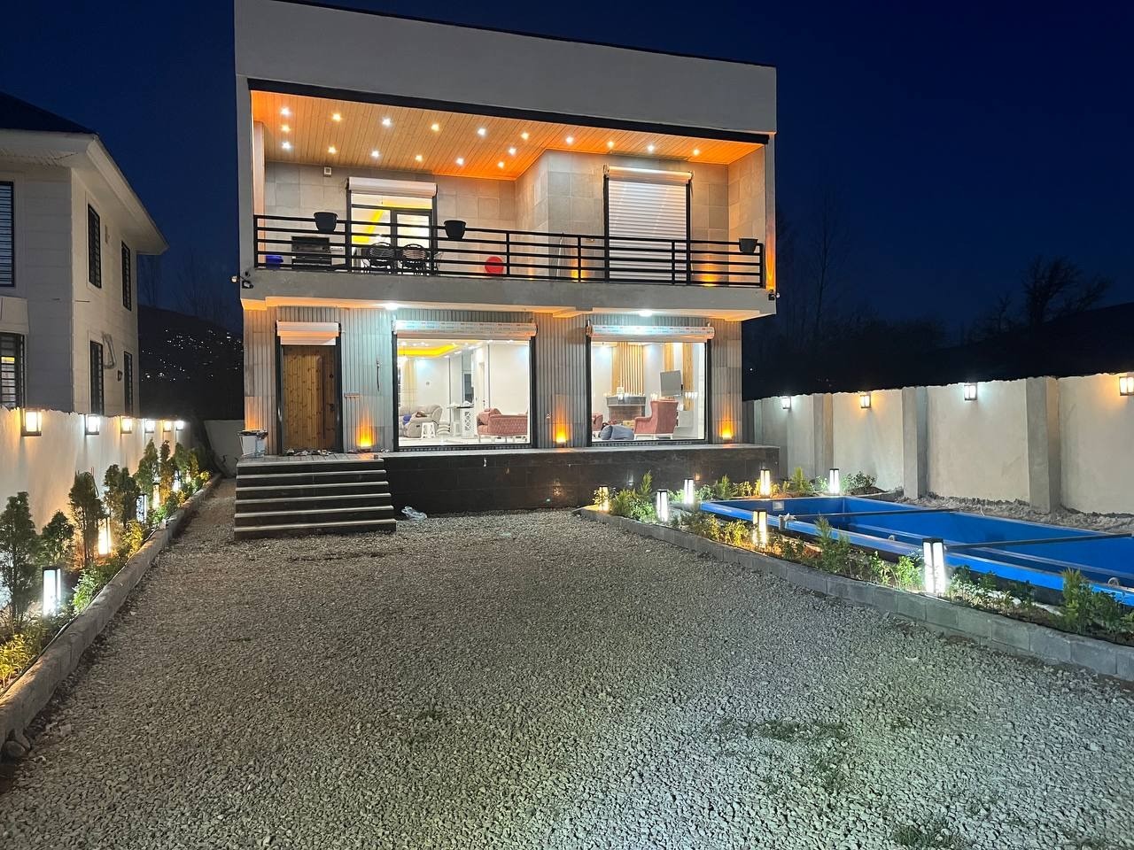 نمای بیرونی ساختمان نمای بیرونی ساختمان