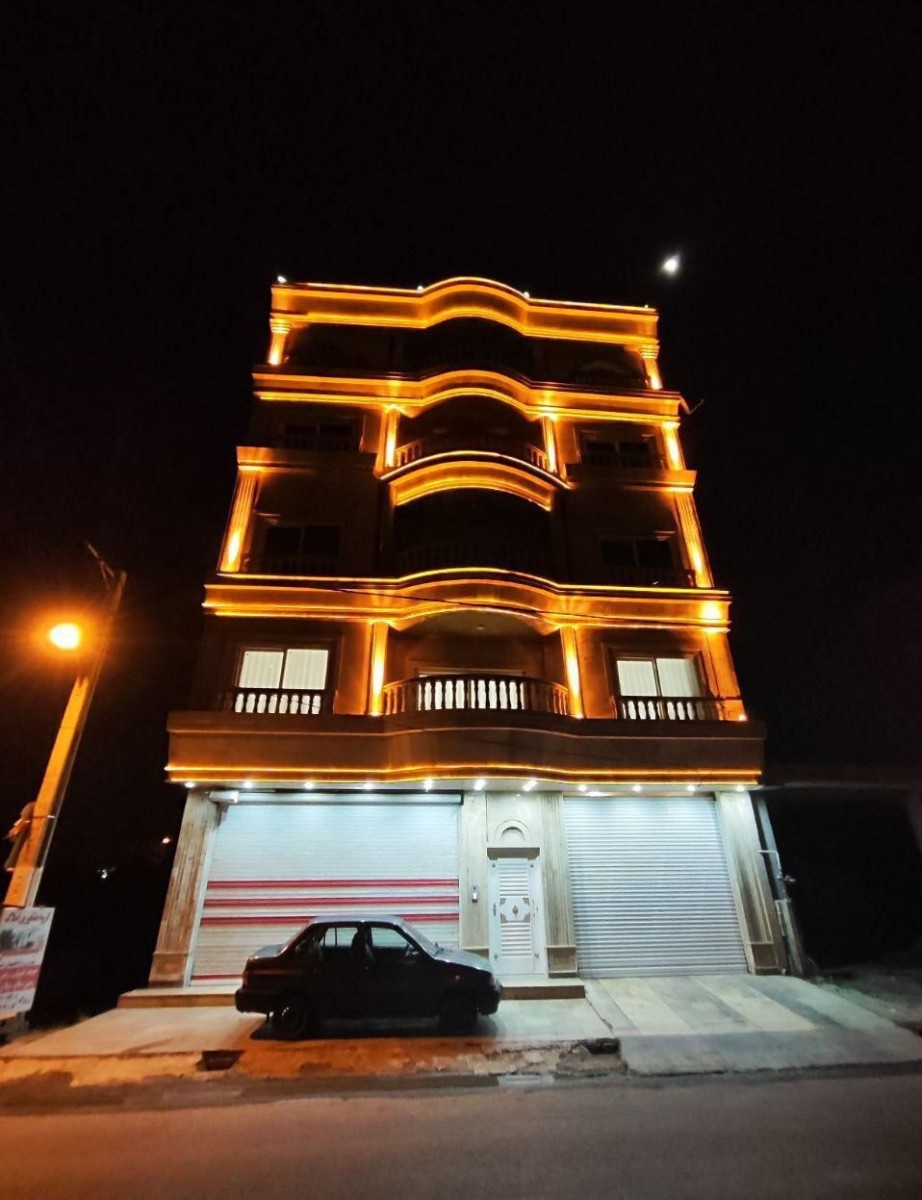 نمای بیرونی ساختمان