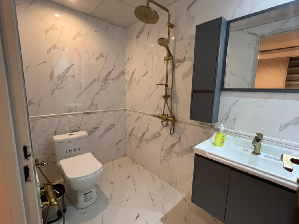 سرویس بهداشتی و حمام