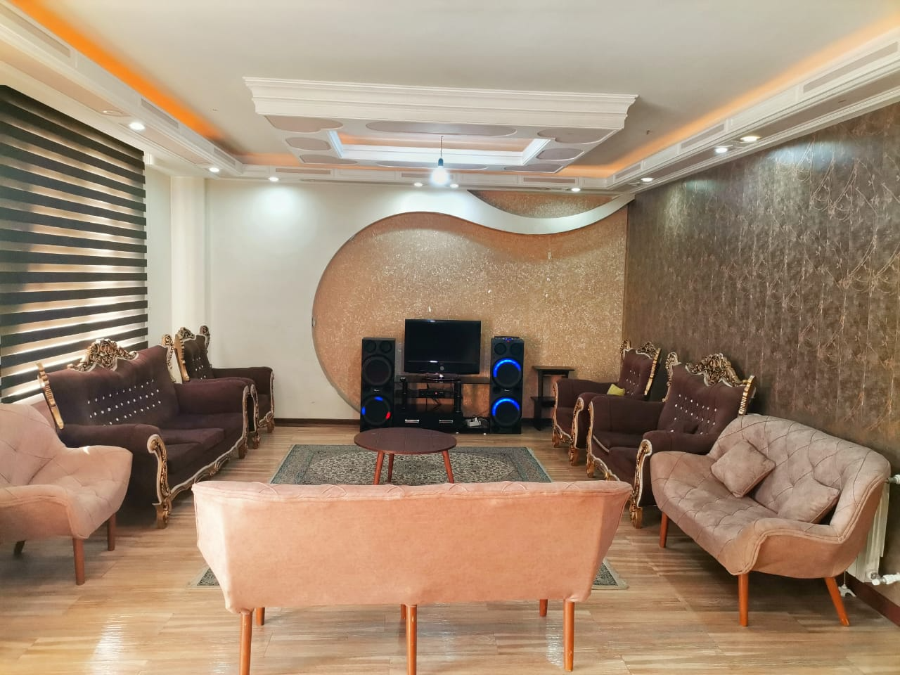 اتاق پذیرایی