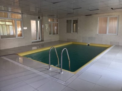 ویلای مبله دو خوابه با استخر سرپوشیده آب‌گرم
