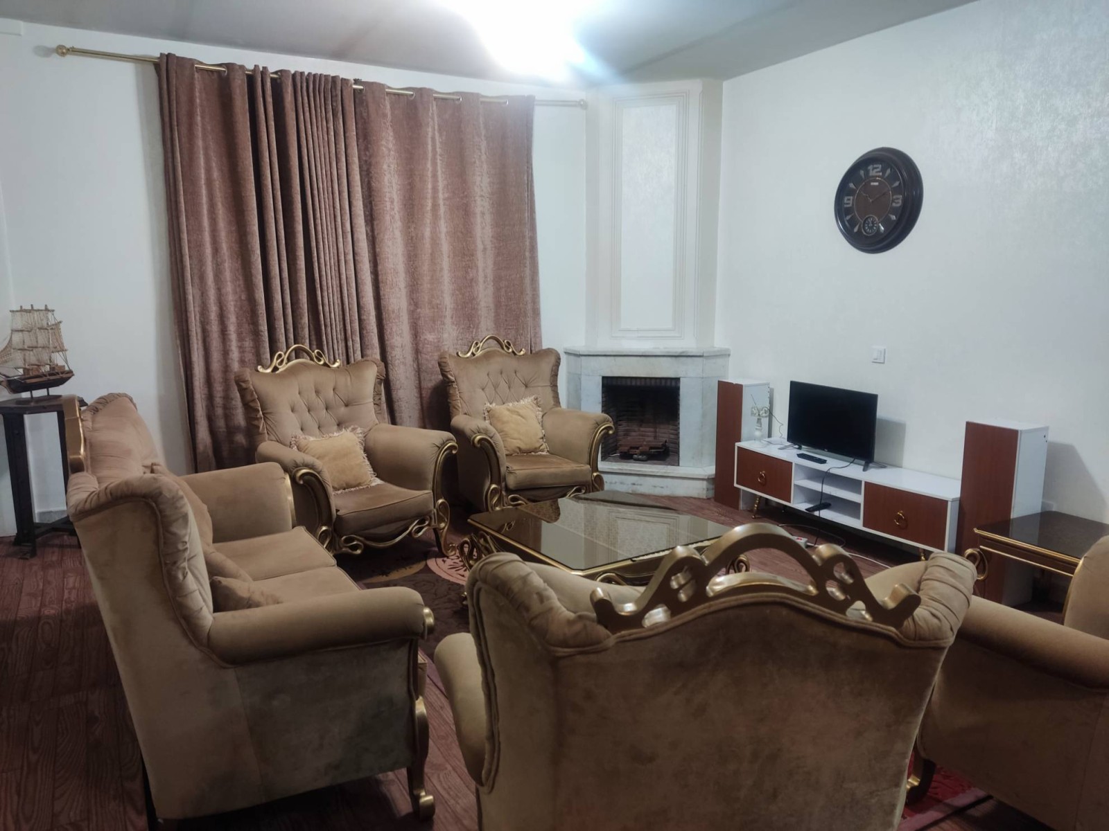 اتاق پذیرایی