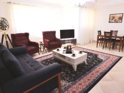 واحد مبله دو خوابه با پارکینگ سرپوشیده