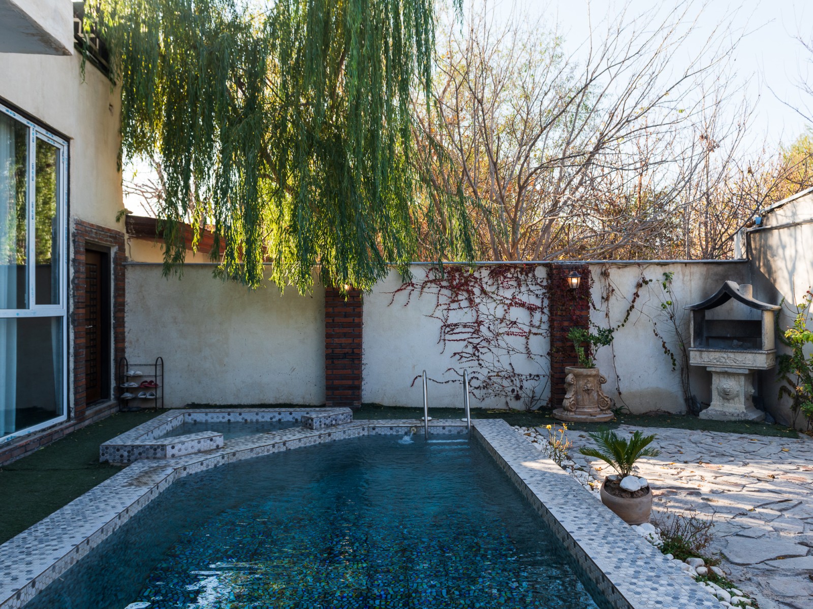 استخر استخر