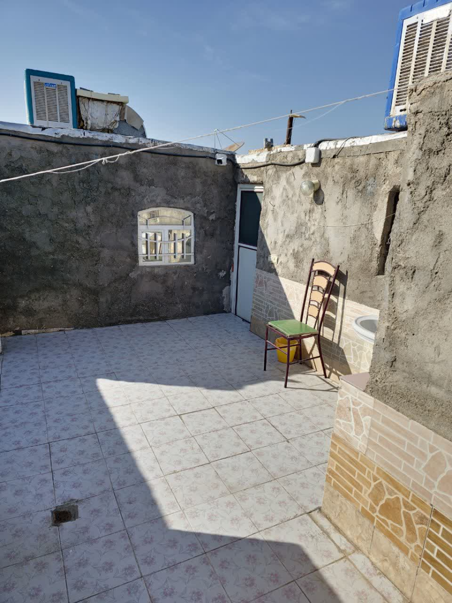 نمای بیرونی ساختمان