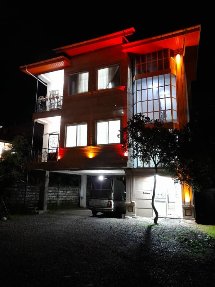 نمای بیرونی ساختمان