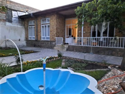 خانه ویلایی تک خواب مادربزرگ در مشگین شهر