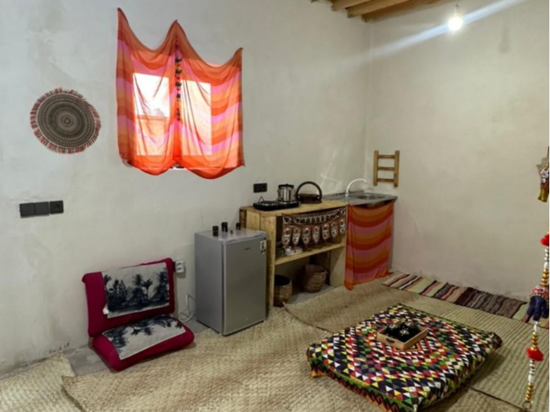 اتاق پذیرایی و امکانات آشپزی
