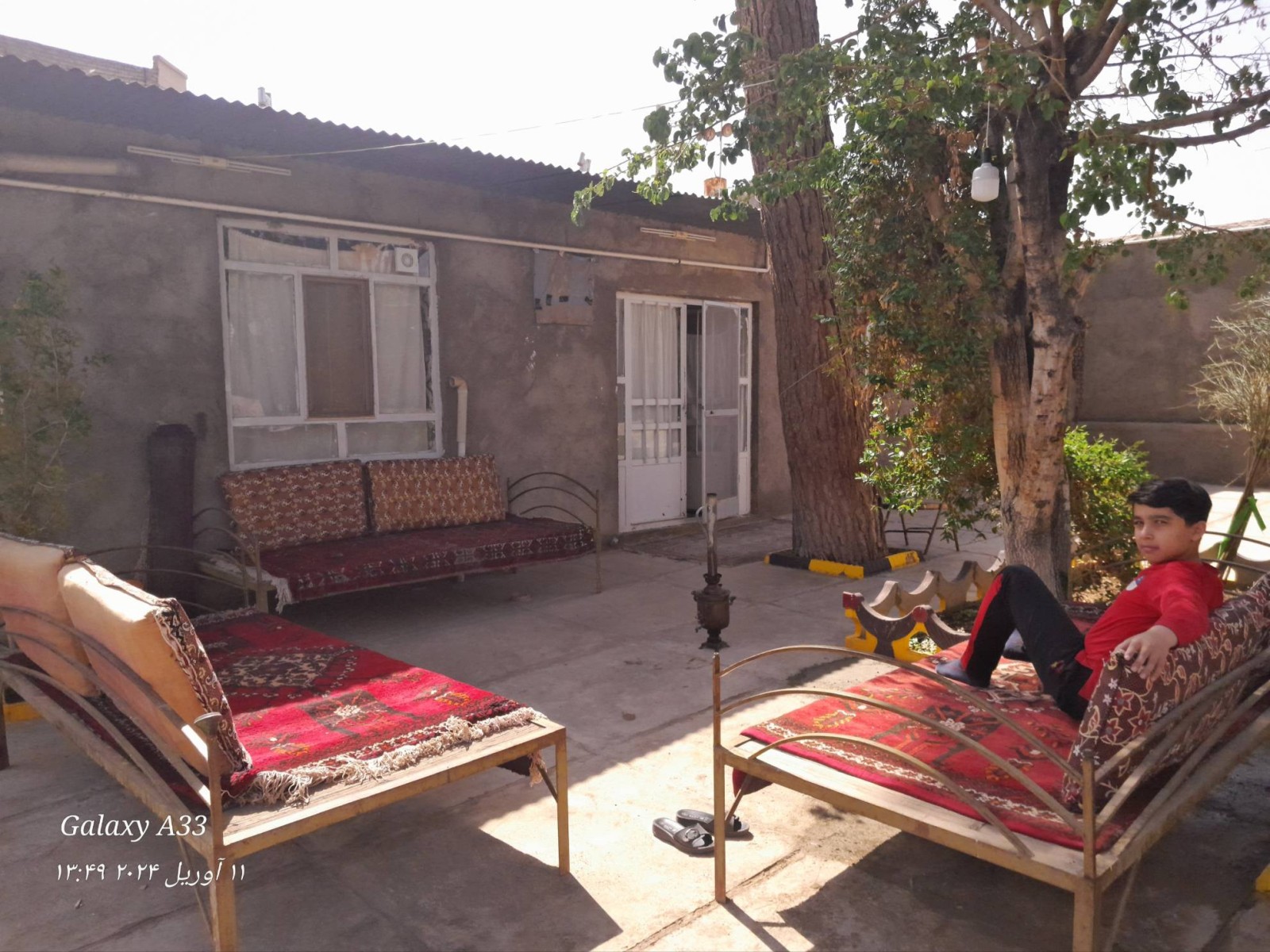 نمای بیرونی ساختمان