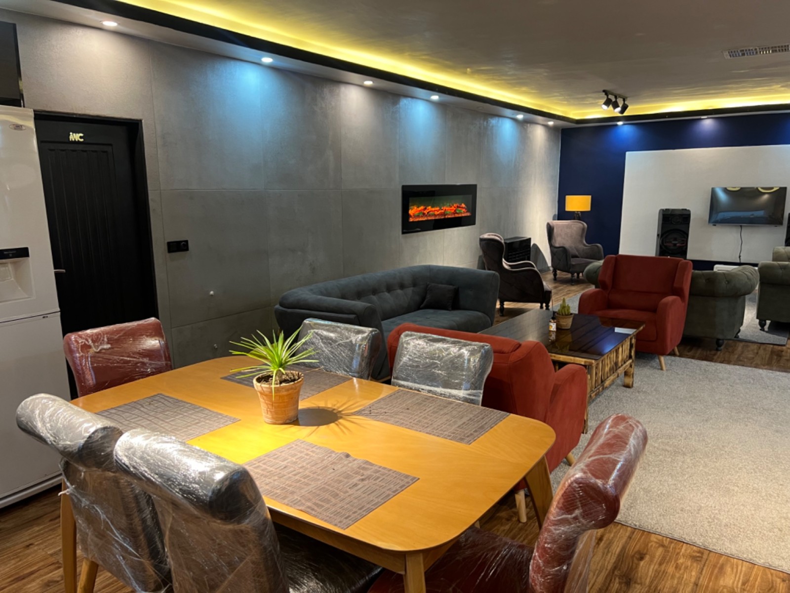 اتاق پذیرایی دو دست مبله