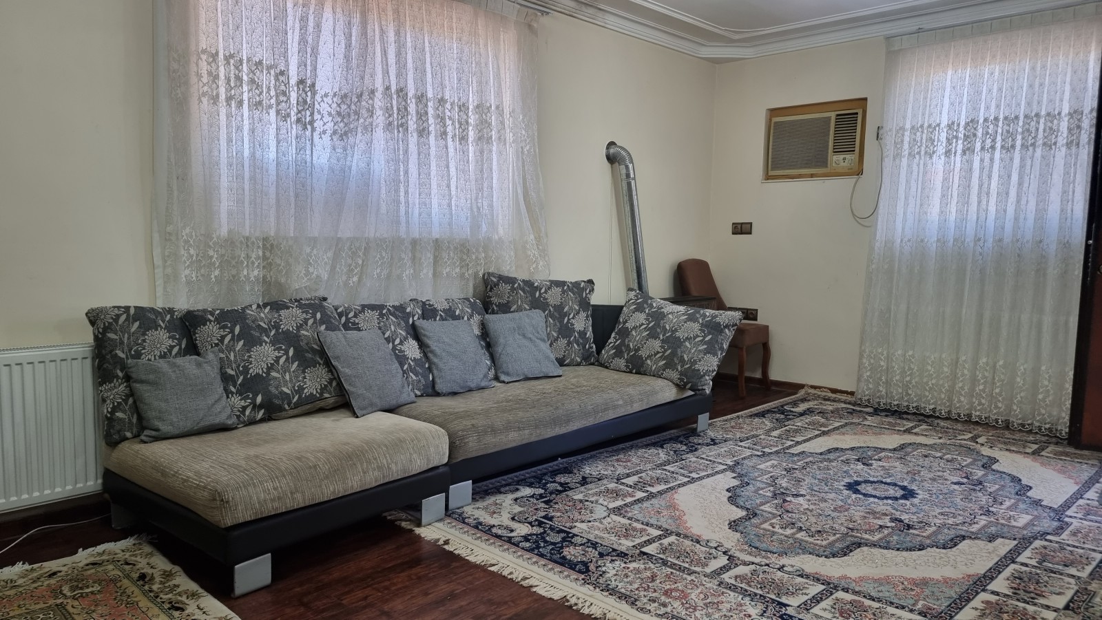 اتاق پذیرایی