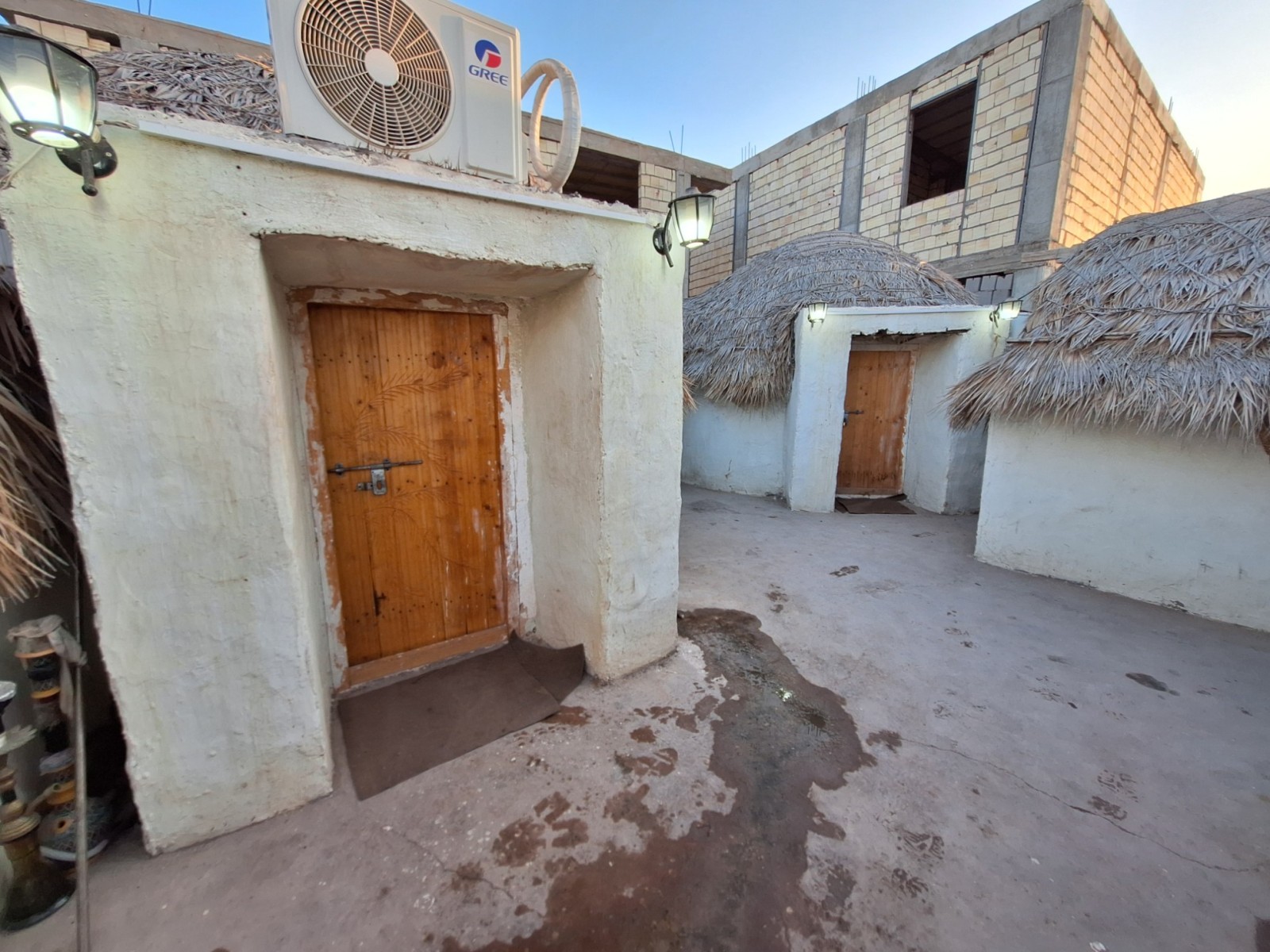 حیاط