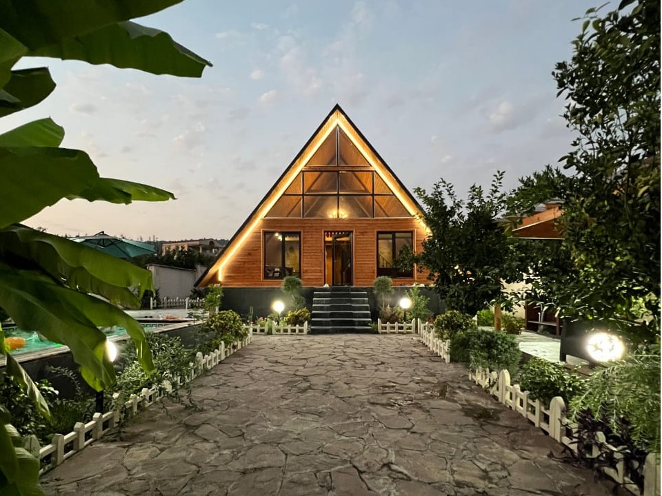 ورودی اقامتگاه ورودی اقامتگاه