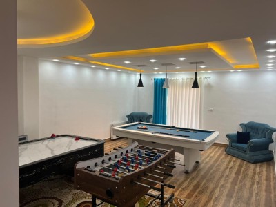 ویلای استخردار درنا با سالن بازی