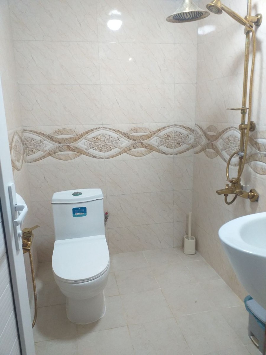 سرویس بهداشتی و حمام