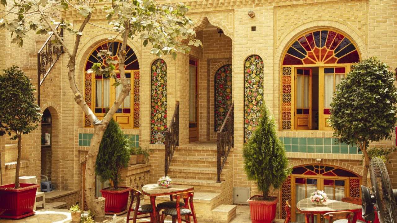 نمای ساختمان