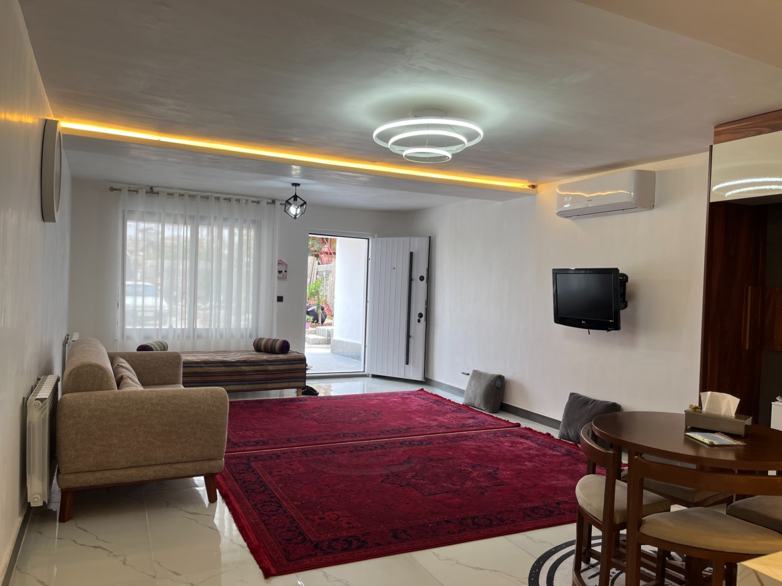 اتاق پذیرایی