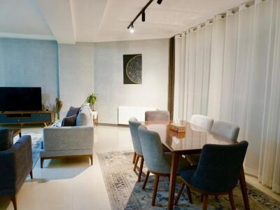 آپارتمان مبله در بلوار چمران شیراز "طبقه دوم"