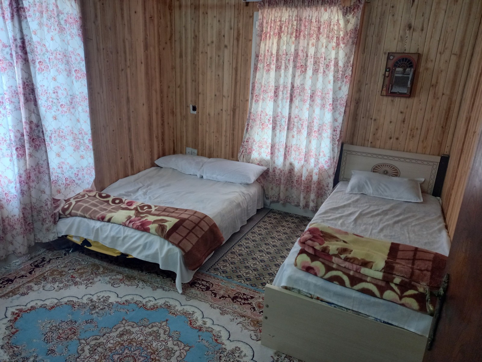 اتاق غیر مستر اتاق غیر مستر