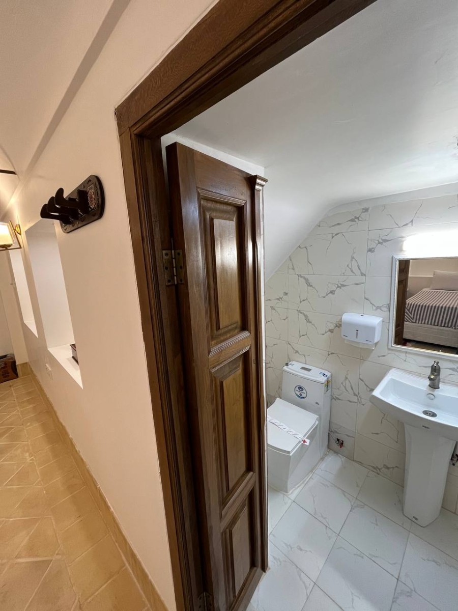 سرویس بهداشتی و حمام