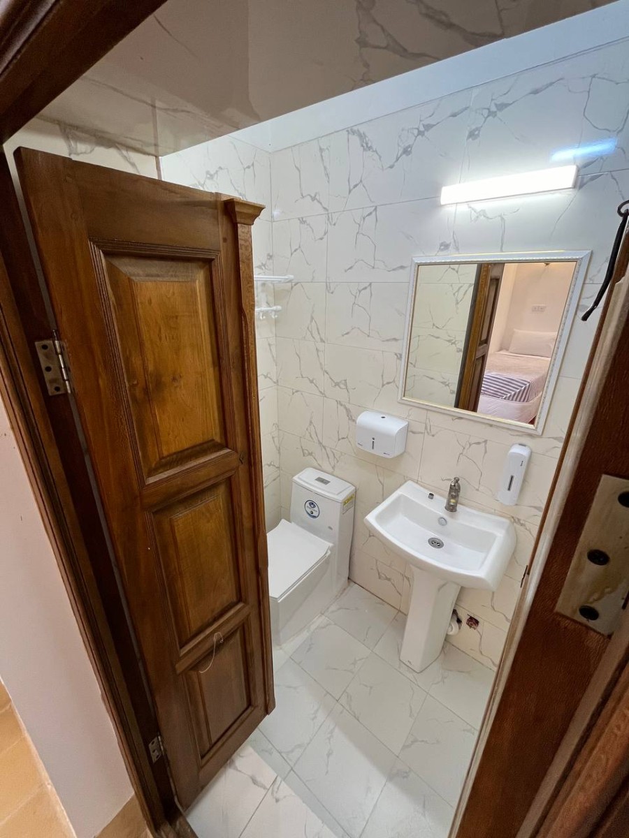 سرویس بهداشتی و حمام