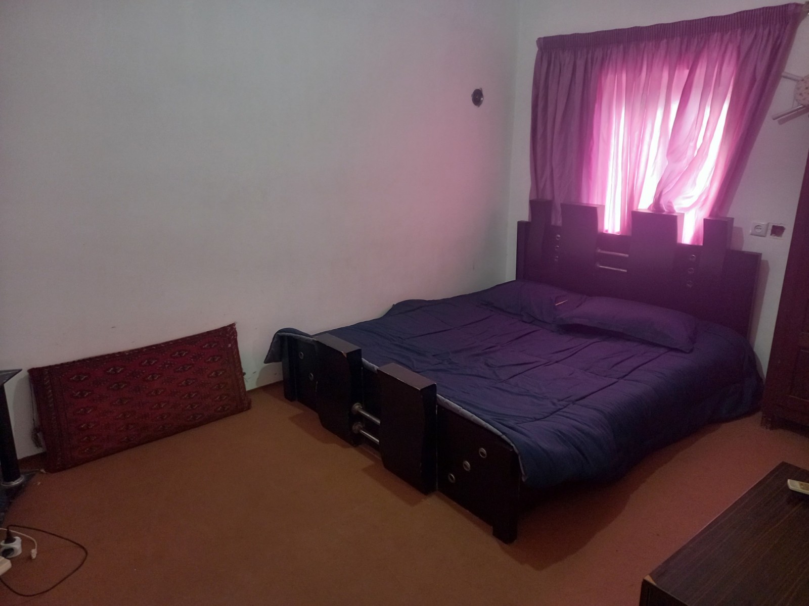 اتاق غیر مستر اتاق غیر مستر