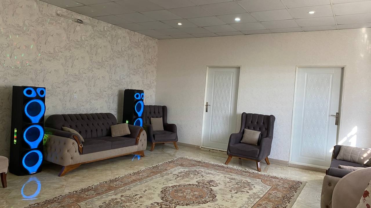 اتاق پذیرایی