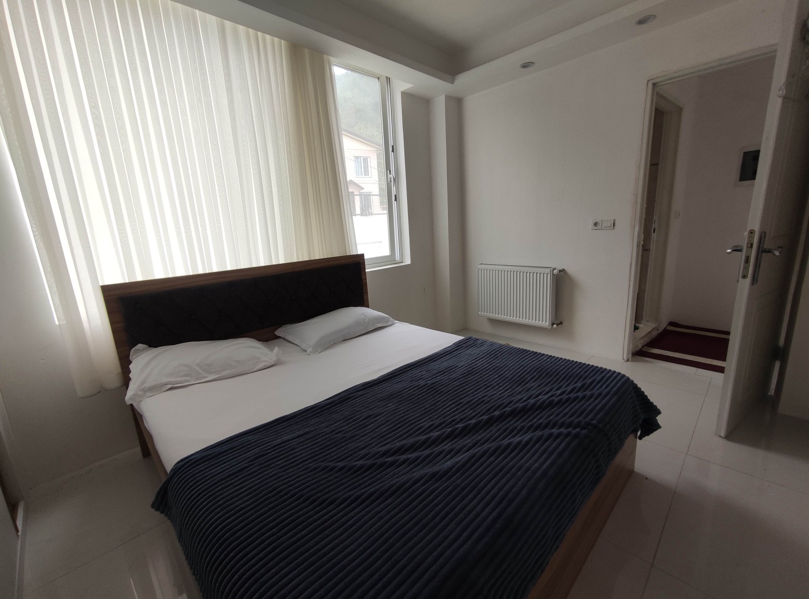 اتاق غیر مستر اتاق غیر مستر