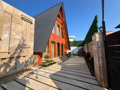 کلبه چوبی استخرداروجکوزی ژینگو