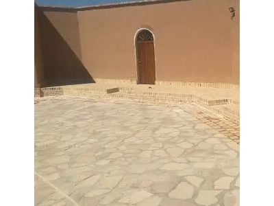 حیاط