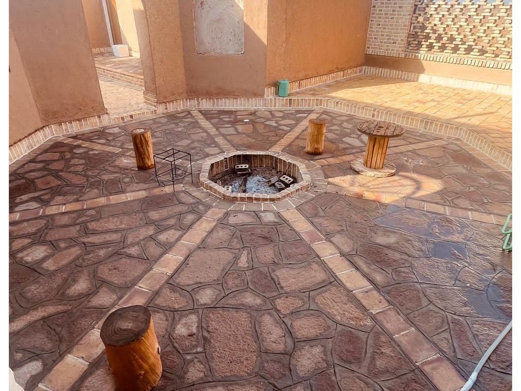 حیاط
