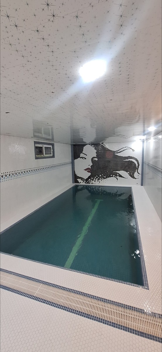 استخر استخر