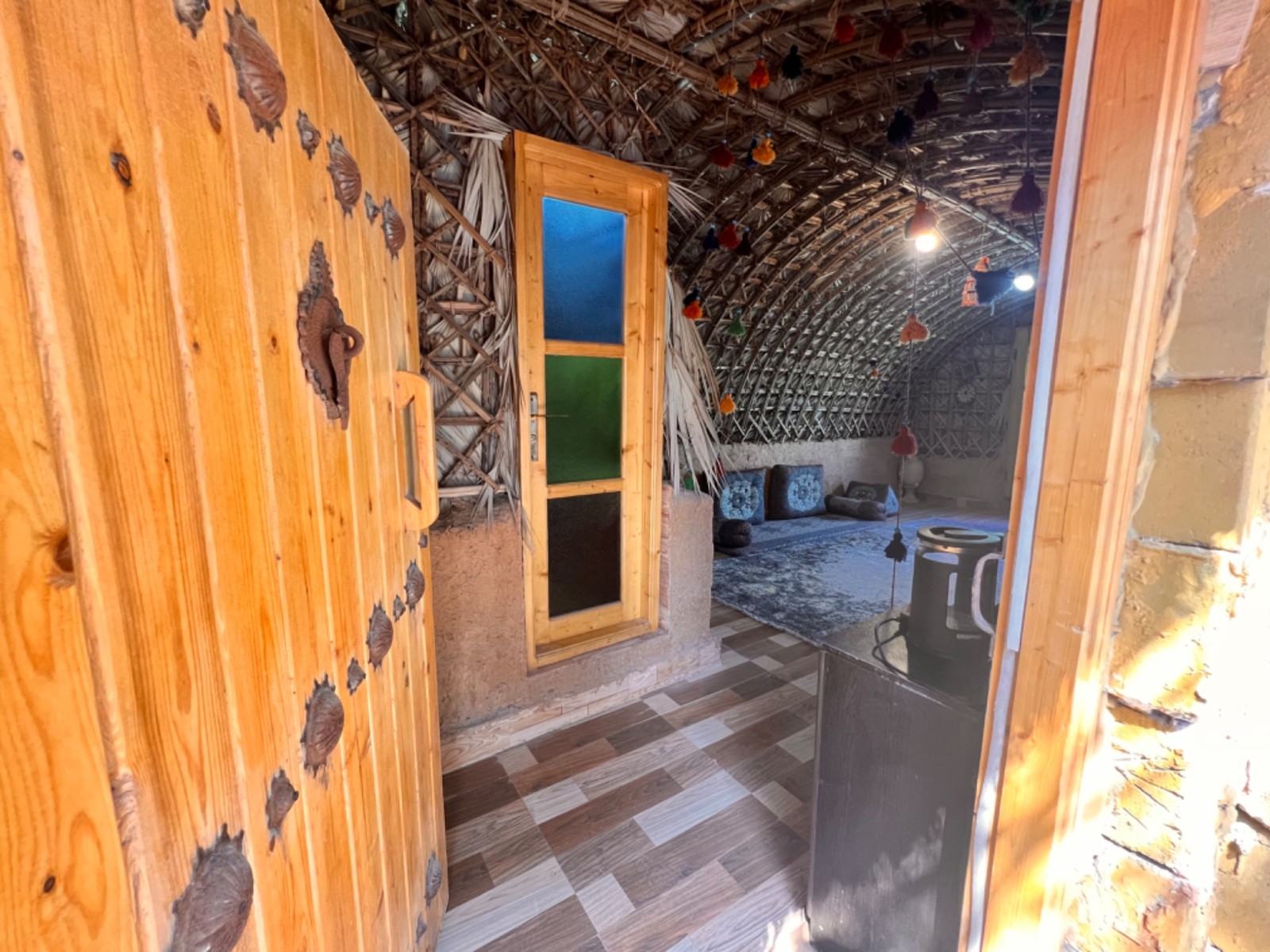 ورودی اقامتگاه ورودی اقامتگاه