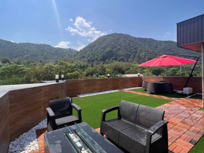 ویلا مونت کارلو لوکس استخردار و جکوزی در روف