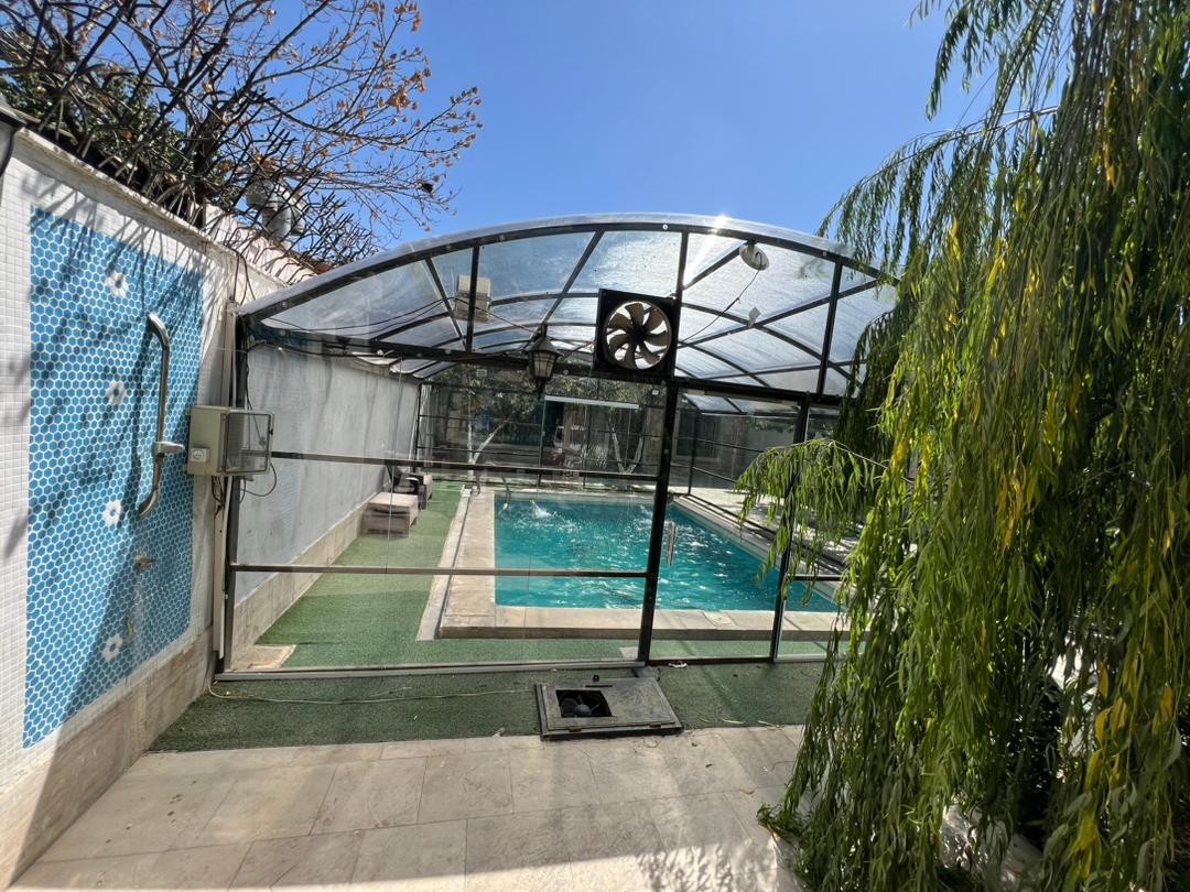 استخر استخر