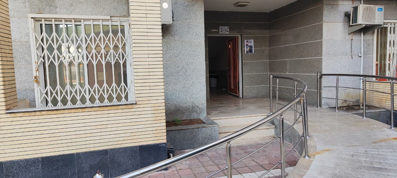 ورودی اقامتگاه ورودی اقامتگاه