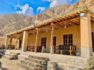 مجموعه بومگردی سرای کرمانج (اتاق 15 متری)